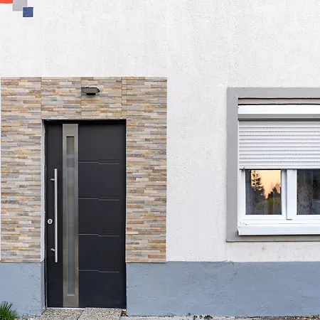 Wandorf 125 Apartman *